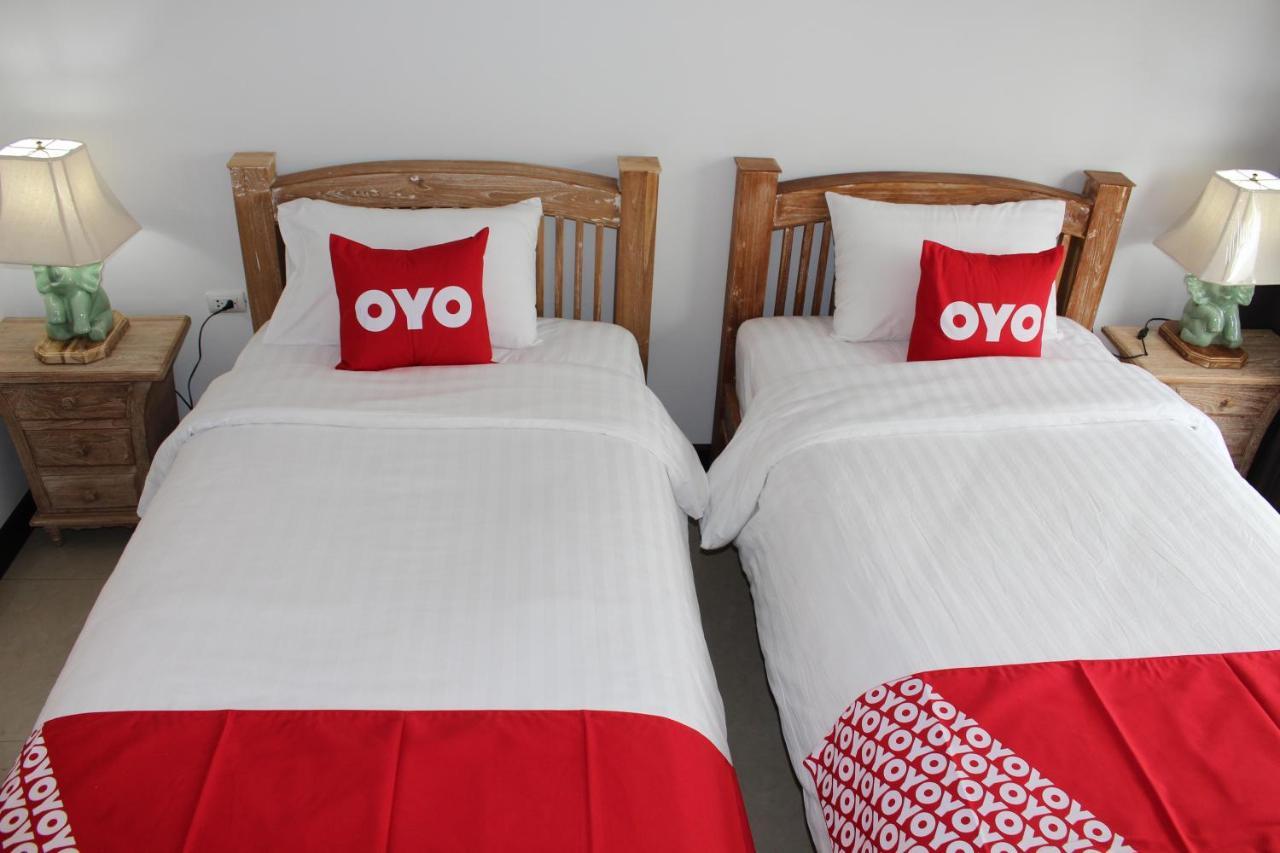 Oyo 75409 Premium The Family Hotel 치앙마이 외부 사진