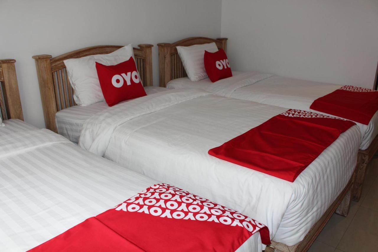 Oyo 75409 Premium The Family Hotel 치앙마이 외부 사진